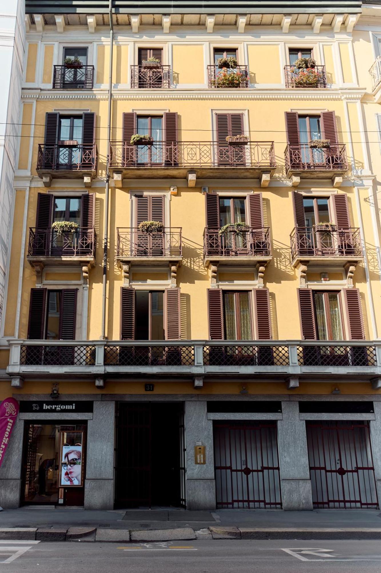 Corso Venezia View With Private Balcony - Corso Venezia Suite Μιλάνο Εξωτερικό φωτογραφία
